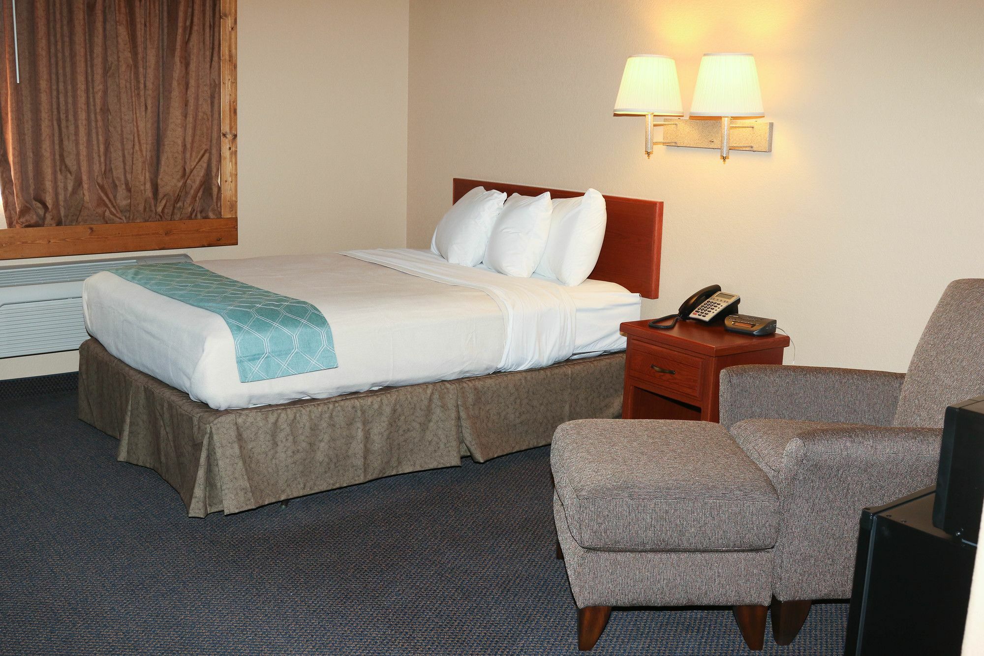 Travelodge By Wyndham Gillette Esterno foto